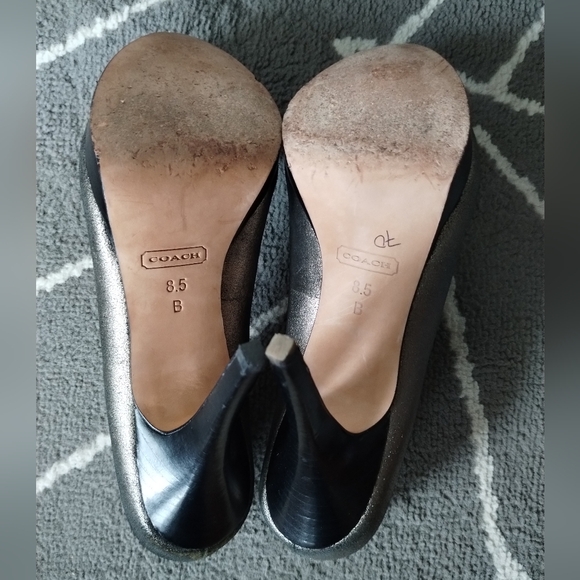 Coach 👠Metallic Bergen Heels - Picture 12 of 16